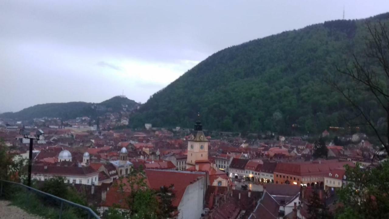 Alexandra 'S Studio Apartment Brasov Exterior photo